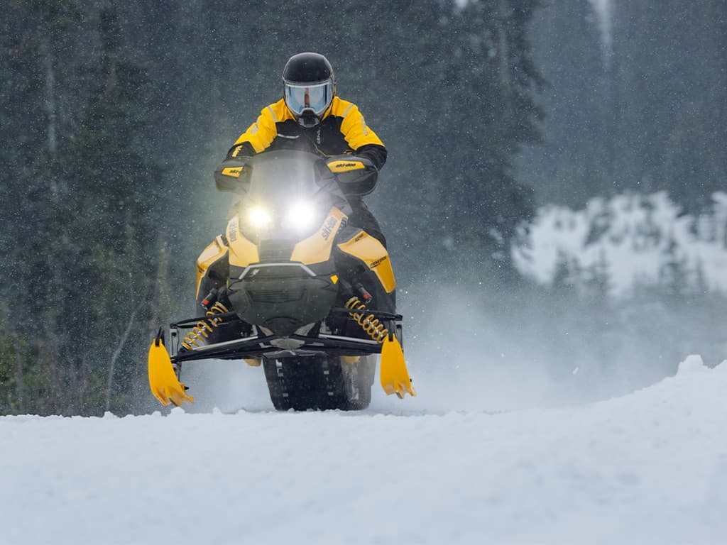 Ski-Doo Renegade X-RS — фото 2